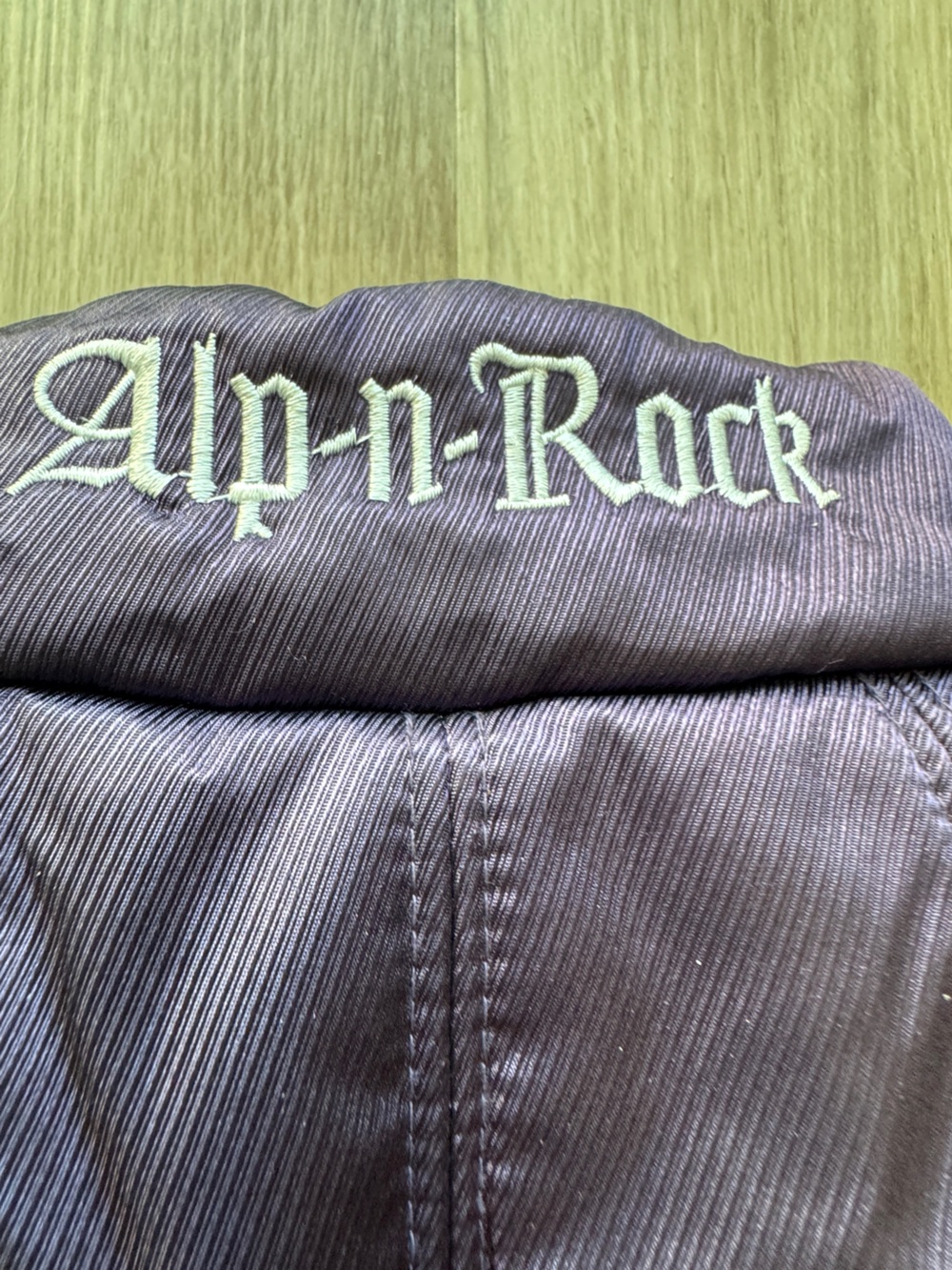 Vintage Alp-n-Rock Reversible "Freedom" Embroidered Puffer Vest Size 3 (Med) Y2K - Picture 6 of 12
